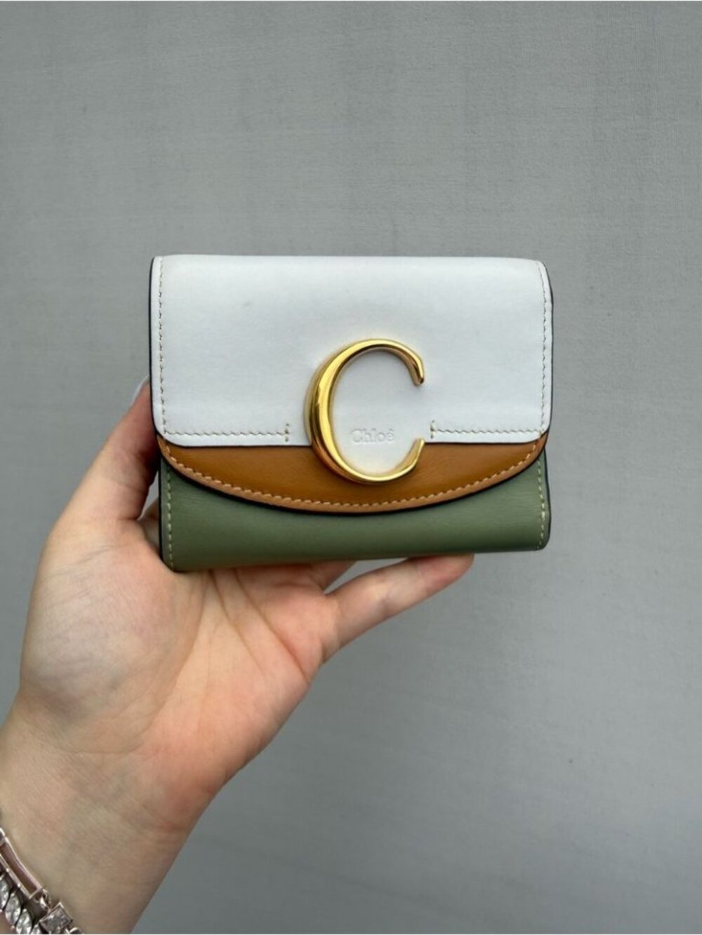 CHLOÉ Small Tri-Color C Wallet in Baby Blueish Gray, Tan & Olive Green